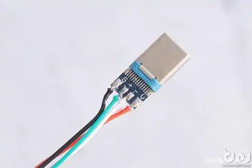 细节上的优势 暴力拆解尊客罕匠2 type-c数据线