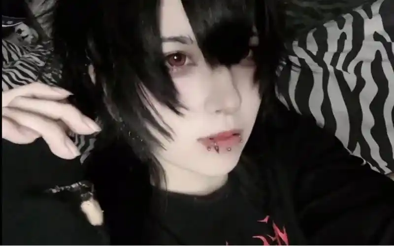 真的很帅!#地雷系量产型雰囲気水色系统地下偶像亚文化男子