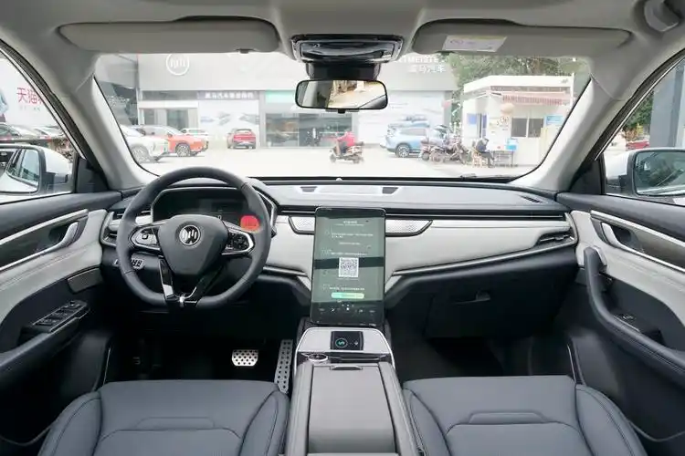 威马ex5内饰-后排-雷达-易车