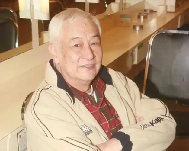 回顾6月去世的10位名人肝癌车祸自杀摔死年轻者仅28岁