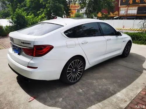 腾名额出一台自用上下班宝马gt535豪华版当年落地106w