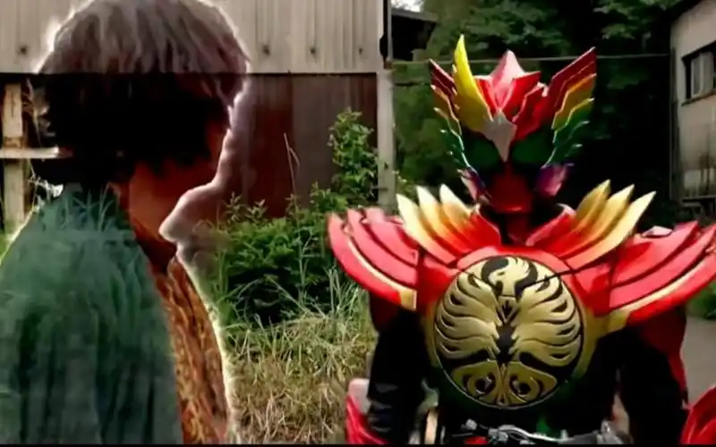 『假面骑士ooo十周年剧场版』 当年那枚破碎硬币修复了,但使用他的人