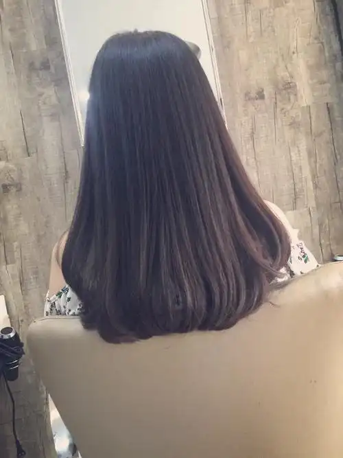 最喜欢这种内扣的发型了