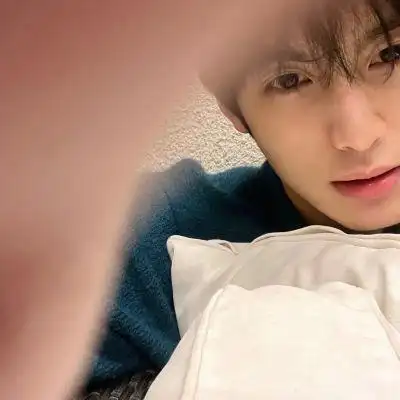 探探专用头像男高清真实照片男生帅气头像个性真人头像图片