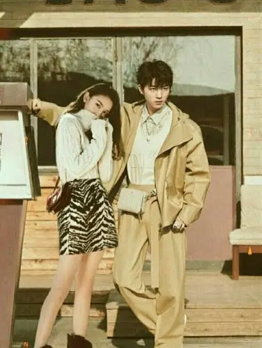 张雪迎放心,我一定会记住的. 他们边吃边聊起来了.