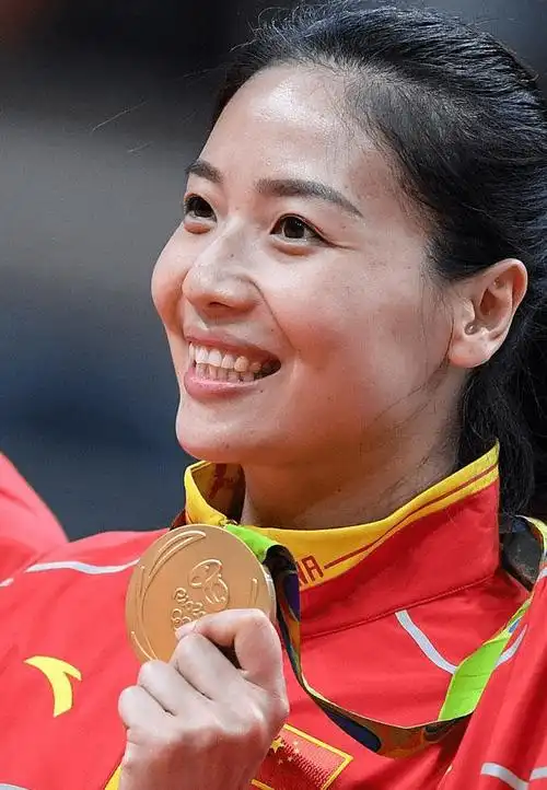 郎平没看错!35岁魏秋月正式上任,不负中国女排期待,蔡斌等到了