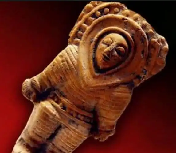 玛雅人的消失与外星人有关吗?玛雅文明之谜,其雕塑现宇航员形象