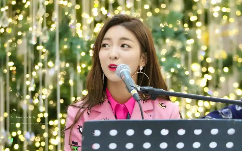 中韩字幕朴善怜lunaevenifwepartways