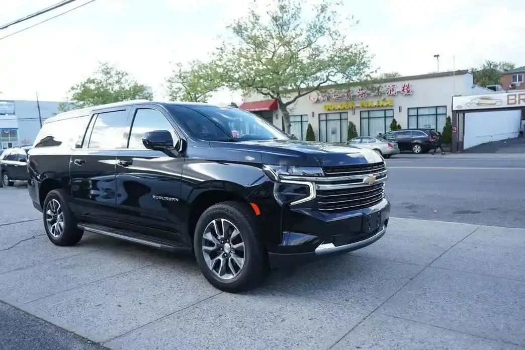 2021雪佛兰萨博班纽约现车