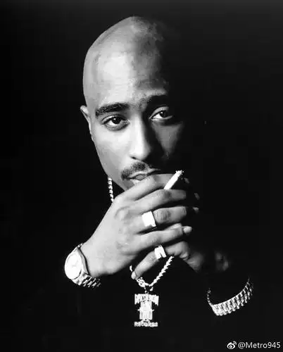 tupac有什么纪录片或者精彩的采访吗