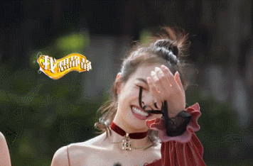 我们来了gif宋茜gif我想静静gif拍脑门gif