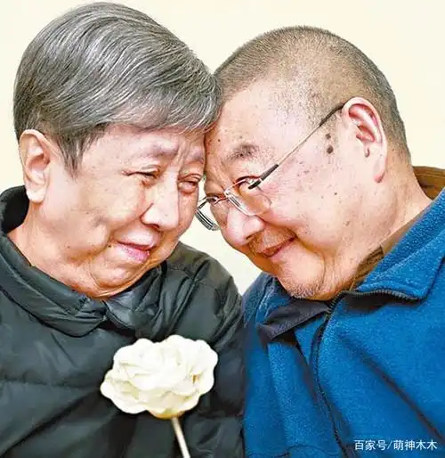 根据港媒报道,与金庸,黄霑,蔡澜等人齐名的作家倪匡确认离世,1935年5