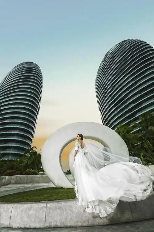 看闺蜜拍了一套三亚旅拍婚纱照太好看了!