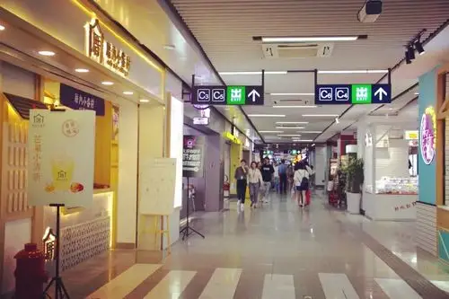 烧脑900万杭州人都走不明白的地铁站这11个出口美食给你整理好了