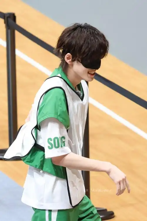 宋亚轩楼永一##宋鼠标开口说话了##时代少年团破风纪录片##今日星拍