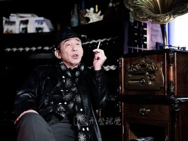 是这样介绍的:王山天字系列之天伤,天祭,天爵的男主人公边亚军原型