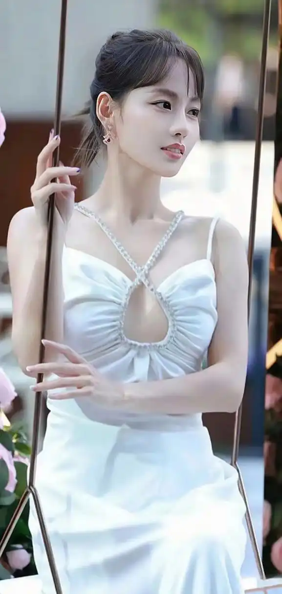 美女壁纸~张嘉倪,仙女本仙,飘飘欲仙