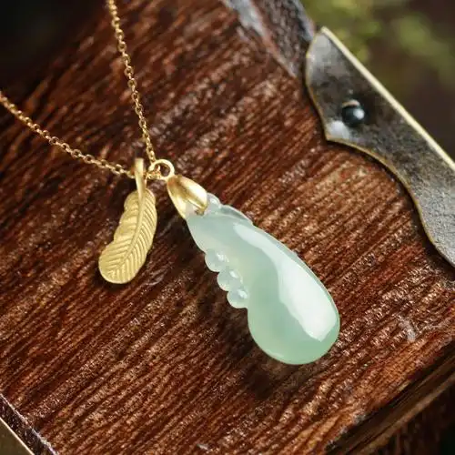 蔓时光s925银镀金镶嵌a级糯冰翡翠福豆福气满满国风气质女款吊坠