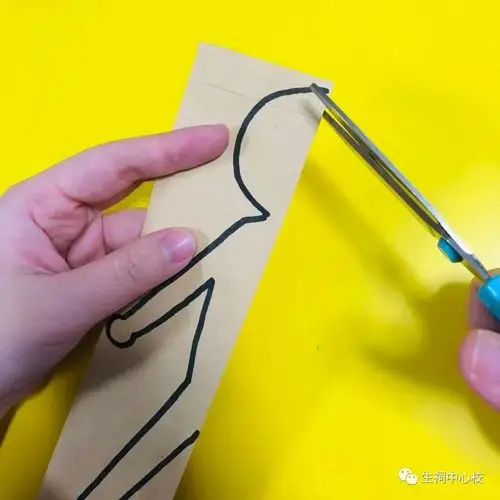 生幼亲子课程三十二小小设计师纸人