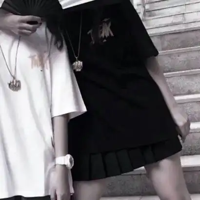 真人情头下半身 高清双人身体部位只有下半身头像图片_情侣头像_美头