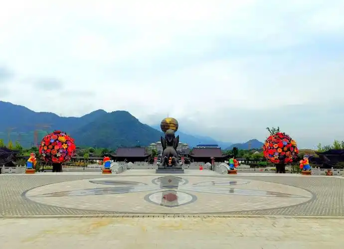 去上金谷追寻你梦中的浪漫情怀