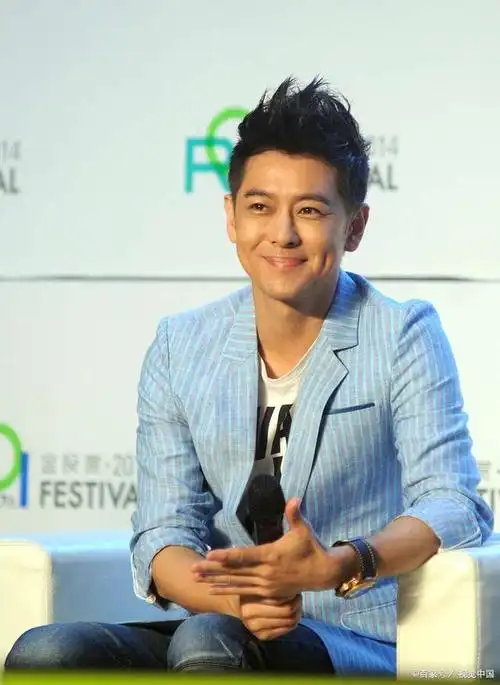 林志颖:从"全民偶像"到路人缘崩塌,如何重塑形象?