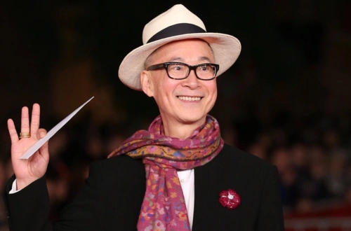 mx8">杨凡(yonfan),1947年10月14日出生于湖北省武汉市,中国香港导演