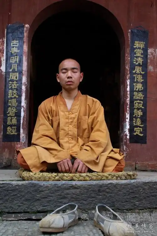 纪录浮丘山寺和尚的一天