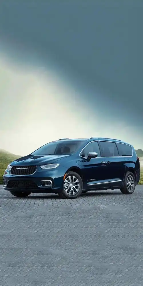 克莱斯勒推出插电混动版大捷龙