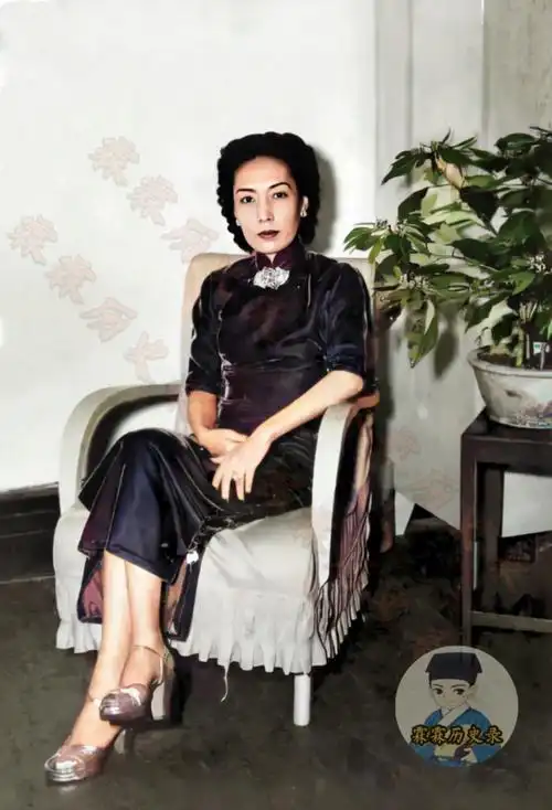 京剧名伶孟小冬老照片超清修复旧影集