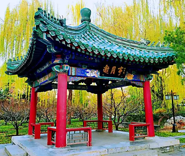 对月坛公园的两次探访