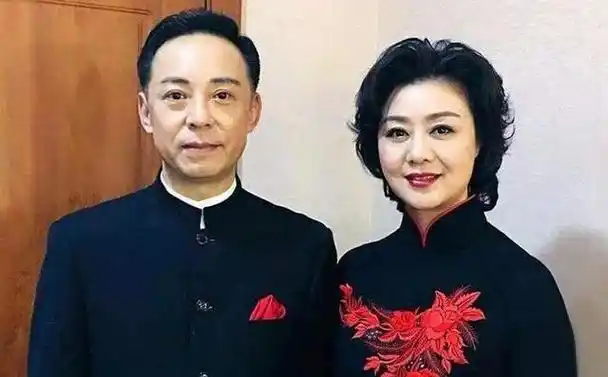 李胜素京剧绝色绯闻老公非真57岁婚姻之谜