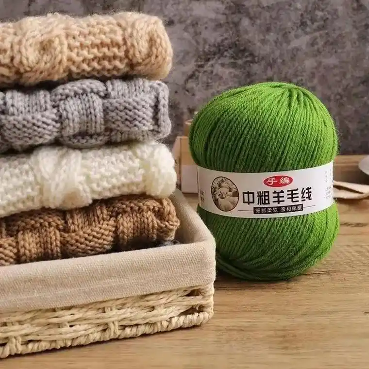 中粗羊毛线编织毛衣外套围巾不错的选择