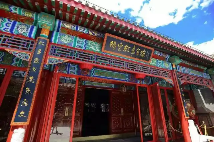 郭德纲的商业版图:德云社正互联网化,微商化?