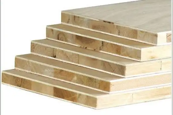 衣柜板材就是用来做衣柜的板材,衣柜板材包括柜体板材和柜门板材.