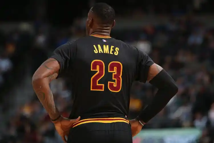 湖人是谁的球队?球爹:不是科比,不是詹姆斯,而是他的球队!