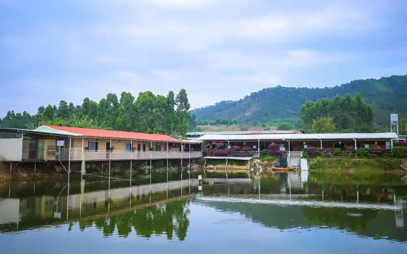 农家庄园美食和美景融一体的农庄