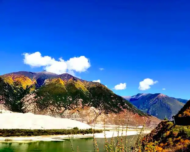 雪域高原的秋色