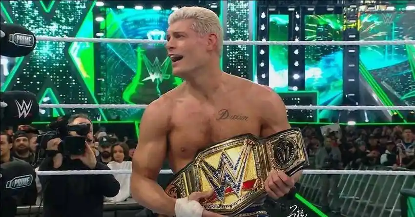 原创科迪不负众望勇夺wwe冠军达米安复刻世纪大劫案斩获金腰带