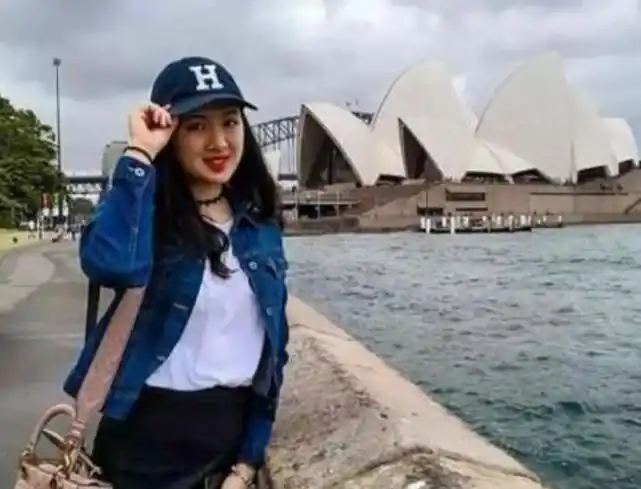 任正非有几段婚史 第三任妻子苏薇有孩子吗-世界十大百科