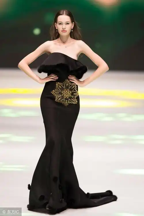 模特走秀基本步伐练习动作及要点