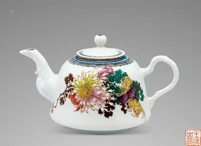 0091民国王步粉彩菊花壶