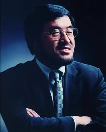 ut斯达康(中国)有限公司董事长兼首席执行官吴鹰