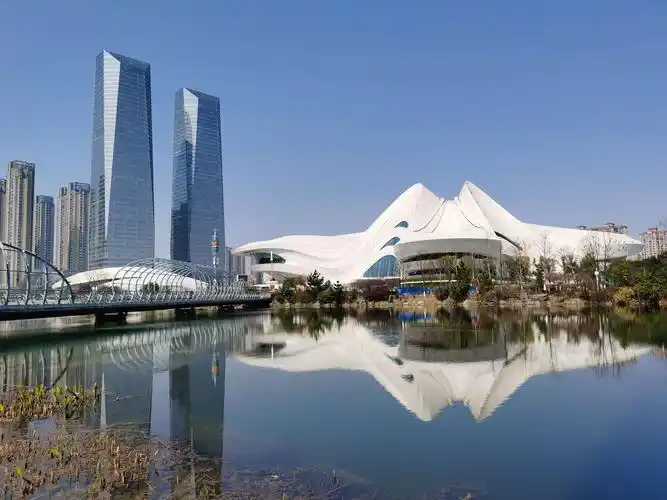 游梅溪湖国际文化艺术中心