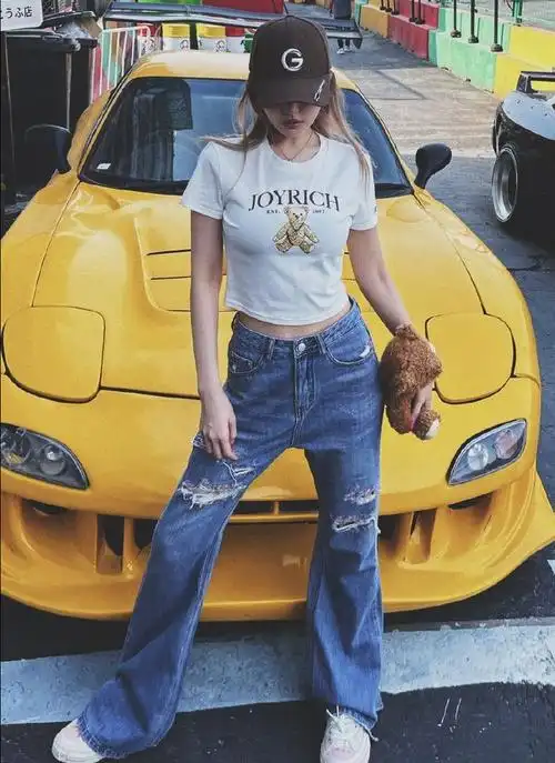 周扬青抽烟喝酒纹身她是个好女孩吗