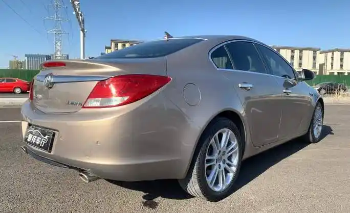 4 舒适版 香槟色 - 小猪二手车