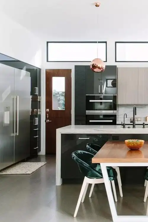 你家还缺一个双色的橱柜!