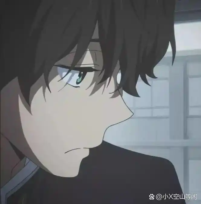 侧脸动漫男头 自取吧