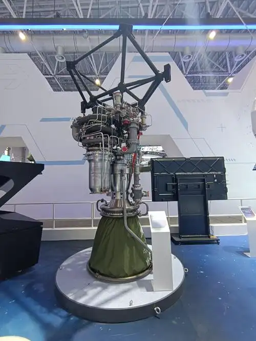 一批技术先进的火箭发动机集中亮相航展|航天科技集团_新浪新闻