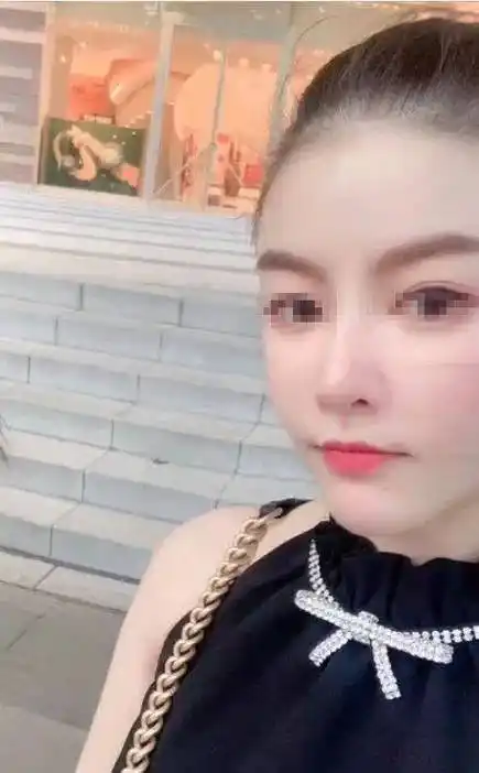 2019年7月3日晚,谭某(女,23岁,无业),刘某(男,24岁,学生),张某(女,21